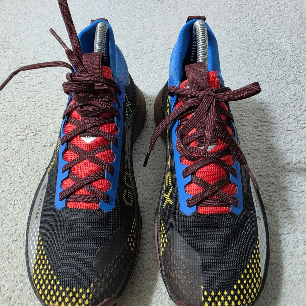 Nike Pegasus Trail 4 GORE-TEX Women 7.5 Black Blue Waterproof Running Shoes - Picture 2 of 9